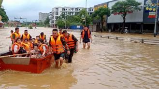 Ngành dự trữ nhà nước ứng trực 24/24 giờ xuất cấp gạo, vật tư ứng phó cơn bão số 3