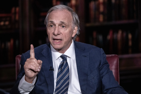Ray Dalio nêu 5 lực lượng đang định hình nền kinh tế toàn cầu