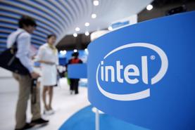 Intel: “Nhà vô địch” gồng mình chống lại làn sóng thâu tóm