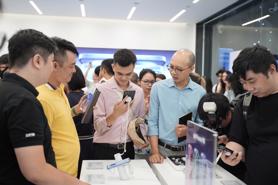 Hơn 50.000 iPhone 16 đến tay người dùng Việt, phần lớn chọn Pro Max Titan sa mạc