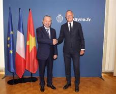 Top leader visits France’s city of Le Havre