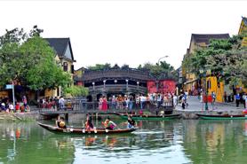 Vietnam welcomes 12.7 mln foreign tourists in 9M