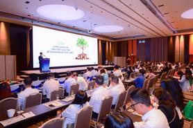 Conference connecting banks and businesses opens in HCM City