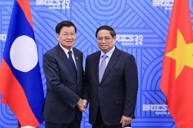 Prime Minister meets top Lao leader in Kazan