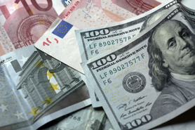 Đồng euro có thể giảm về ngang giá với USD do chính sách của ông Trump