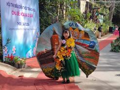Hội thi thời trang hoa chào mừng Festival Hoa Đà Lạt