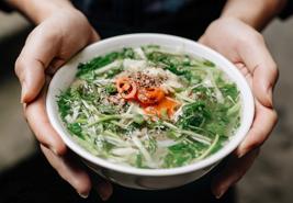 Trải nghiệm “phở số” do robot nấu hứa hẹn sẽ gây sốt