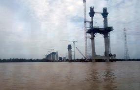 Ben Luc-Long Thanh Expressway project proposed to be completed later than deadline