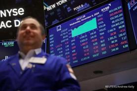 Nasdaq và S&P 500 tiếp tục lập kỷ lục, giá dầu tăng mạnh nhất 2 tuần