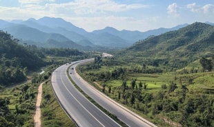 Majority of the Van Phong - Nha Trang expressway expected to open to traffic from January 10