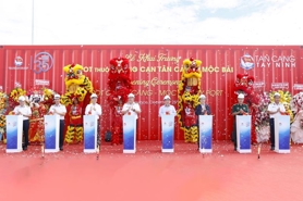 Container depot opens at Moc Bai Border Gate EZ