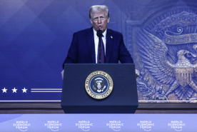 Ông Trump đòi hạ lãi suất, giảm giá dầu