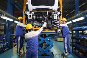 Automobile industry to face multiple challenges in 2025