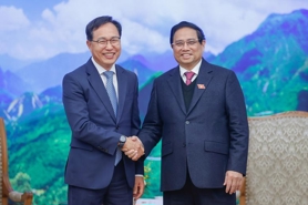PM proposes Samsung to increase investmnet in Vietnam