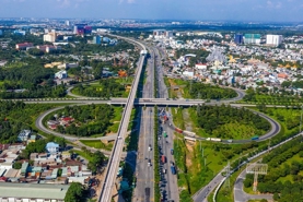 Bất động sản khu Đông tăng nhiệt khi biểu tượng mới sắp thành hình 