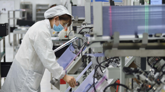 Ngành chip toàn cầu đối mặt "cú sốc Trung Quốc"