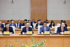 PM suggests Chinese firms to expand investment in Vietnam