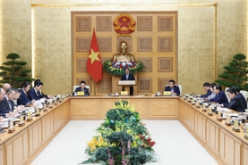 Prime Minister presides over dialogue with Japanese enterprises