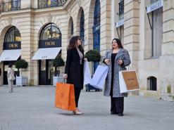 Thương hiệu xa xỉ tìm cách giữ chân nhóm khách hàng 1%
