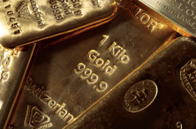 Chứng khoán toàn cầu bán tháo, giá vàng tiệm cận mốc 3.100 USD/oz