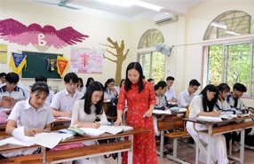 Lương nhà giáo được xếp cao nhất trong hệ thống thang bậc lương hành chính sự nghiệp 