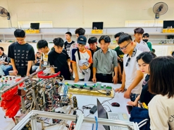 Mục tiêu và giải pháp đào tạo nguồn nhân lực phát triển công nghệ cao giai đoạn 2025-2035 