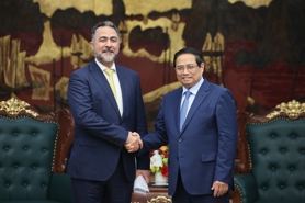 PM proposes to raise Vietnam-Oman Investment Fund to $1 bln
