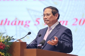 Prime Minister chairs  dialogue with businesses