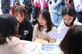 Học phí đại học năm 2025: Có ngành cao nhất là 80.000 USD