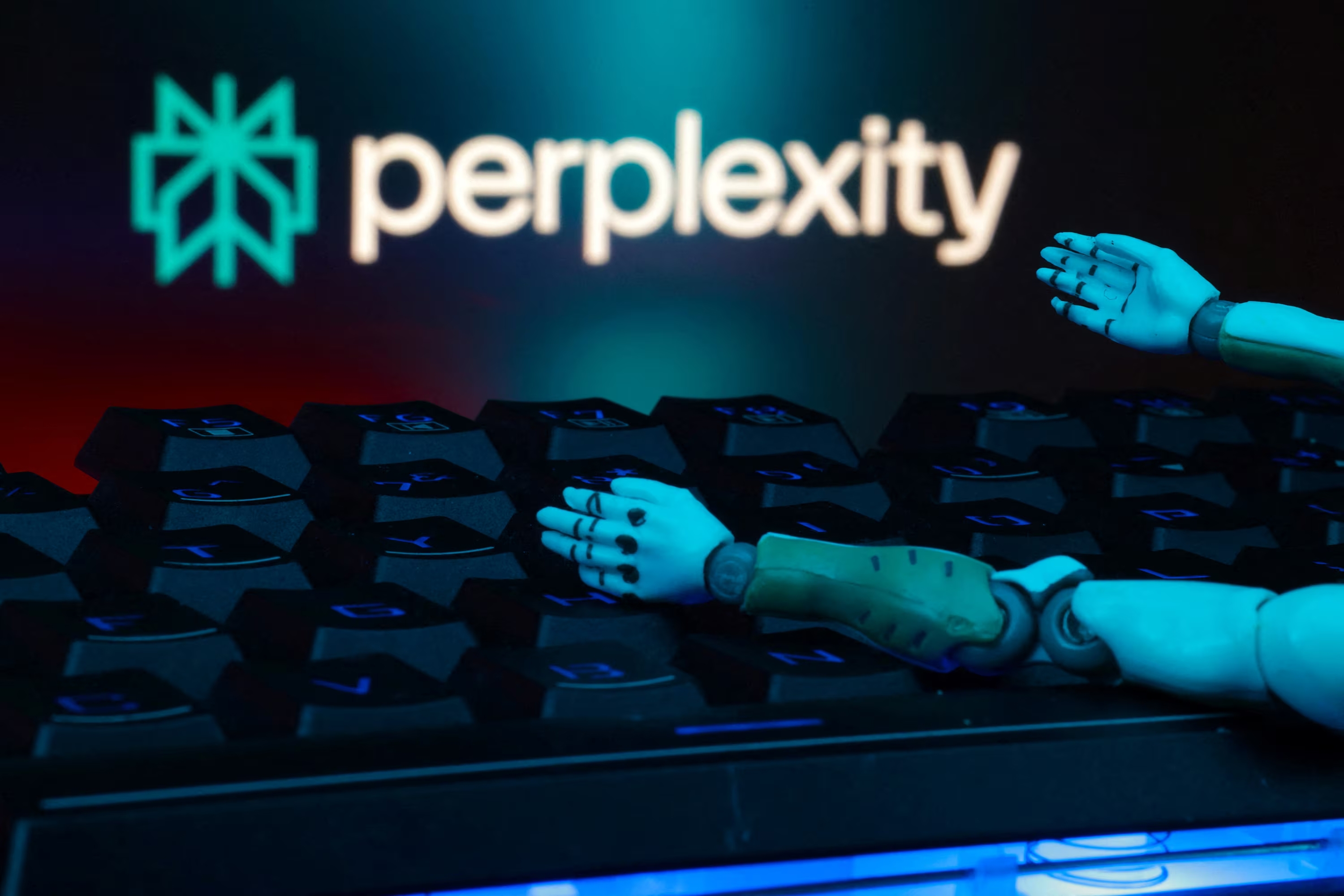 Mâu thuẫn giữa các tổ chức báo chí và các công ty phát triển mô hình ngôn ngữ ngày càng gia tăng - Ảnh: Reuters. 