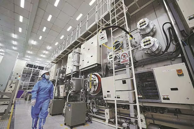 Theo Financial Times, Apple đã thúc đẩy ngành công nghiệp điện tử và màn hình Trung Quốc phát triển vượt bậc.