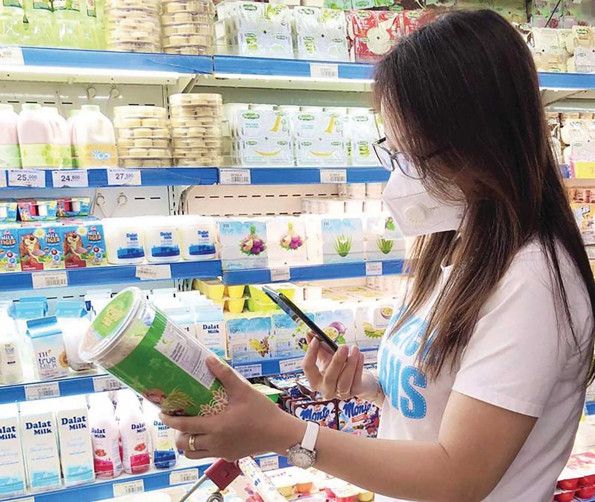 Người tiêu dùng cũng cần thay đổi hành vi mua sắm để chống hàng giả - Ảnh 3