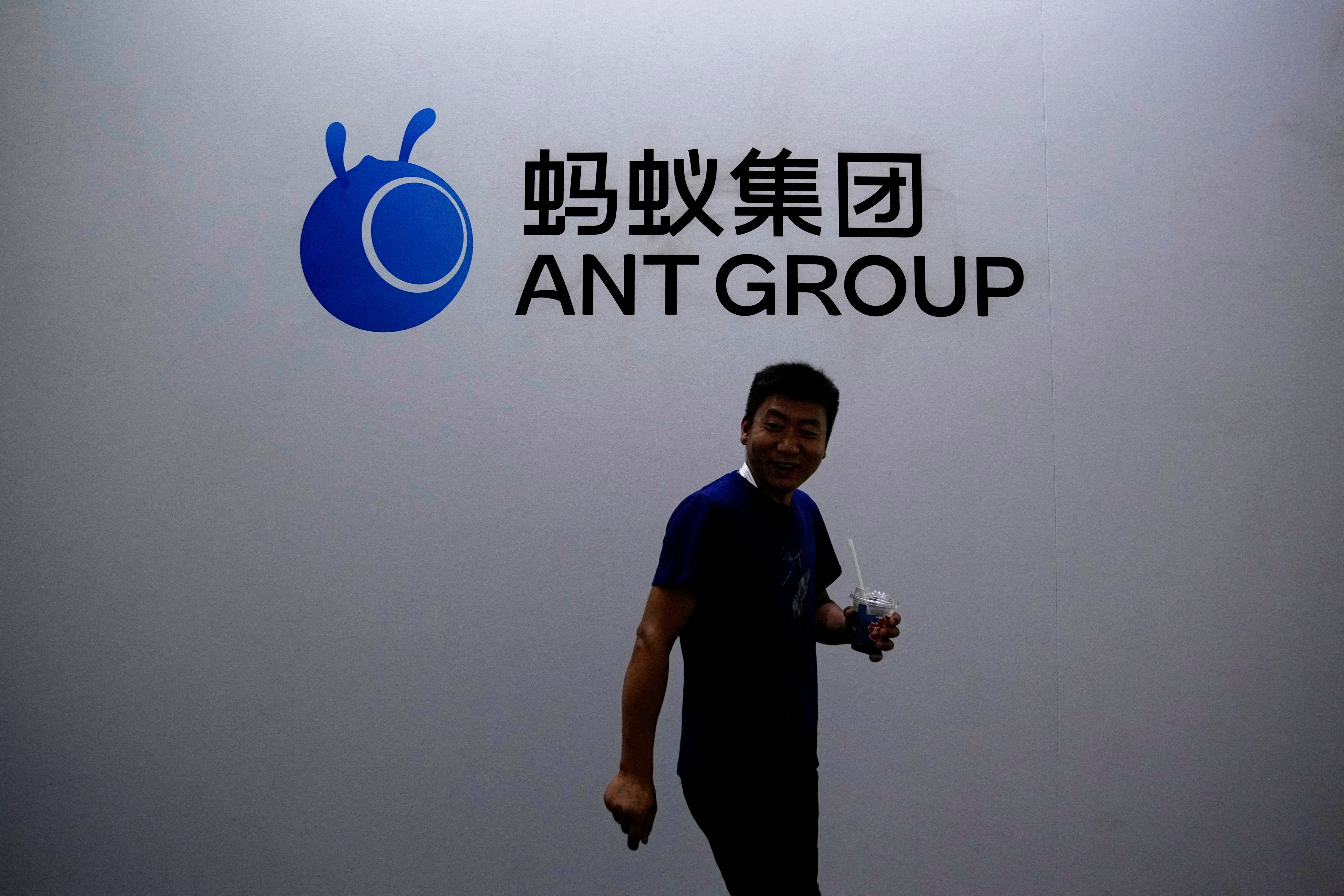 Với tính năng thanh toán bằng kính thông minh AI, Ant Group có khả năng chiếm lĩnh thị trường thiết bị đeo. 