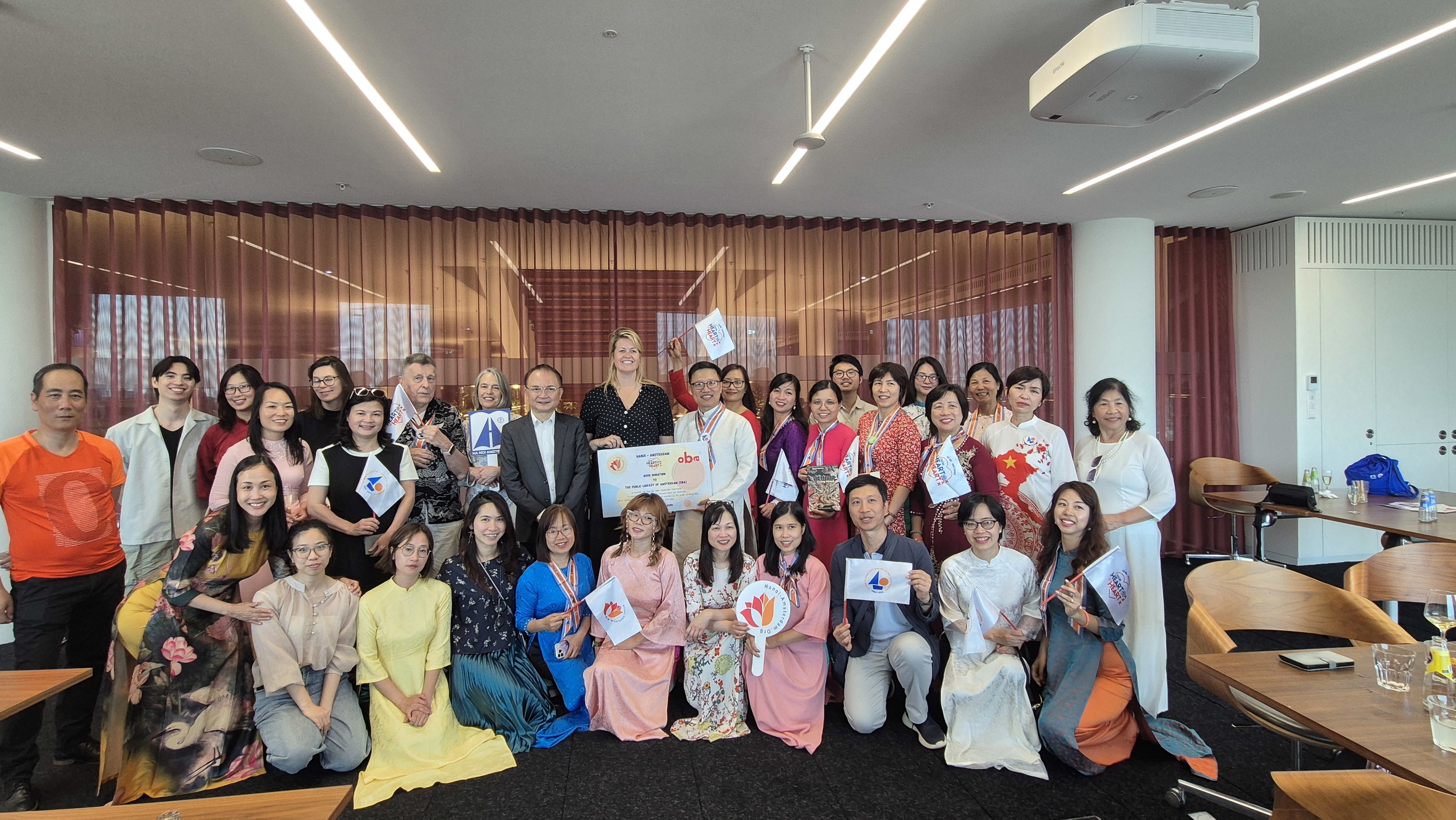 Các hoạt động trong Hành trình "Từ trái tim tới trái tim". 