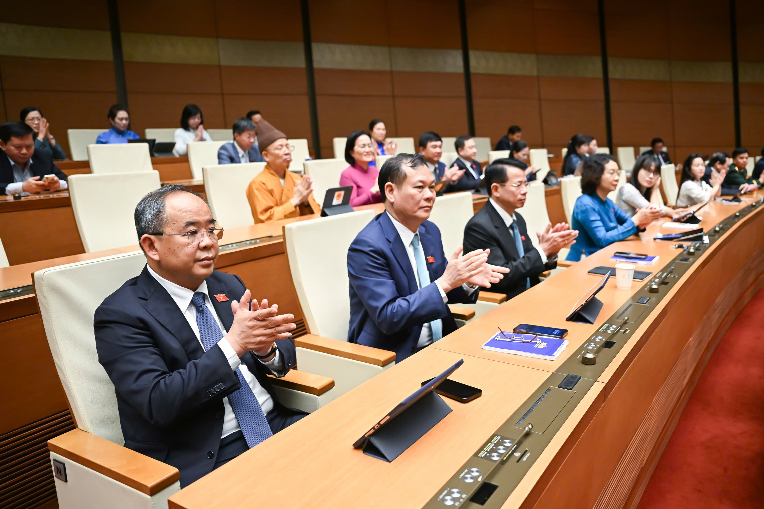 Kỳ họp thứ 9, Quốc hội khóa XV thành công tốt đẹp. Ảnh: Quochoi.vn.