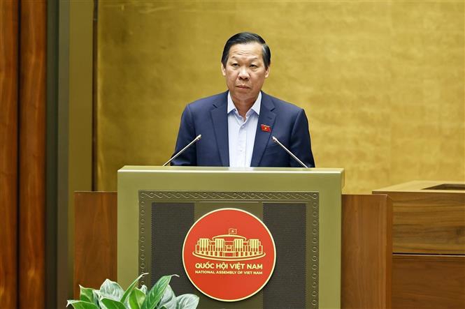 Chủ nhiệm Ủy ban Kinh tế và Tài chính của Quốc hội Phan Văn Mãi phát biểu. Ảnh: Doãn Tấn/TTXVN.