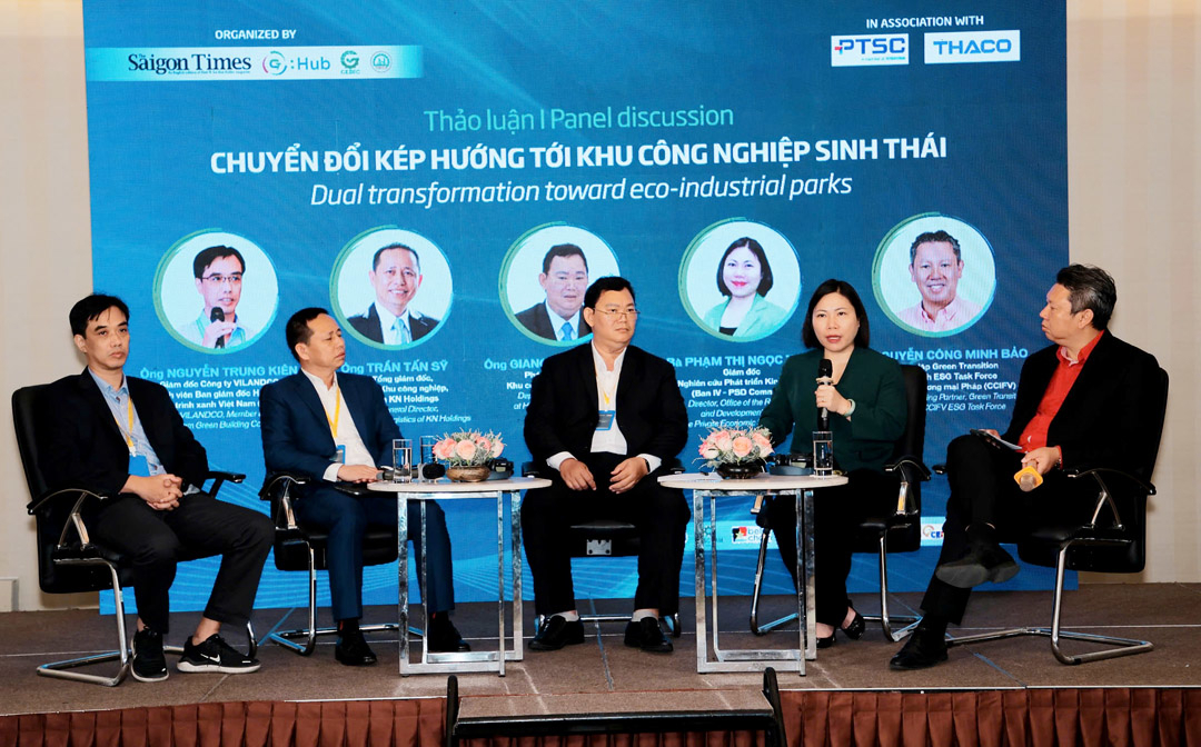 Đại diện doanh nghiệp phát triển KCN, nhà hoạch định chính sách, chuyên gia ESG thảo luận tại Diễn đàn ESG 2025. Ảnh: Đạt Thành