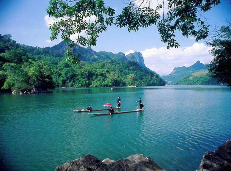 Danh lam thắng cảnh Hồ Ba Bể (Ảnh: CP).