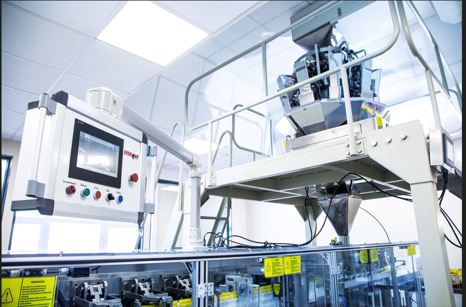 Tổ hợp nh&agrave; m&aacute;y ứng dụng tr&iacute; tuệ nh&acirc;n tạo v&agrave; mạng nơ-ron trong ph&acirc;n t&iacute;ch dữ liệu, kiểm nghiệm giả thuyết v&agrave; tối ưu h&oacute;a quy tr&igrave;nh.