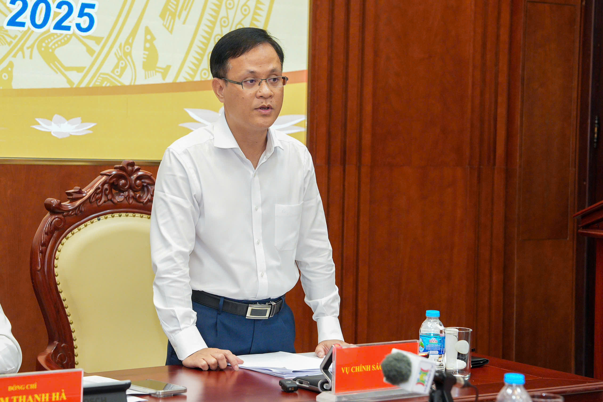 Ông Phạm Chí Quang, Vụ trưởng Vụ Chính sách tiền tệ, NHNN