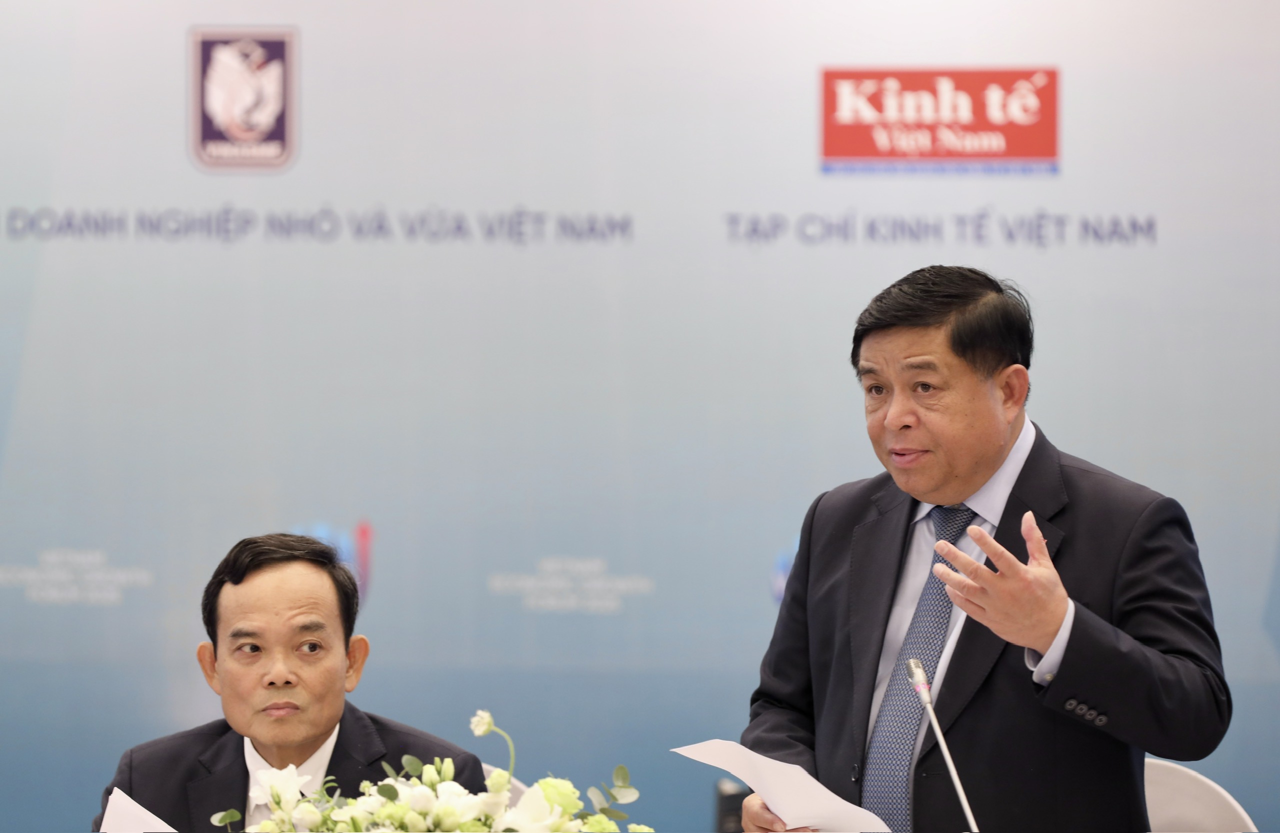Phó Thủ tướng Nguyễn Chí Dũng đề xuất 7  giải pháp, nhiệm vụ chiến lược trọng tâm trong hành trình đạt mục tiêu tăng trưởng của Việt Nam. Ảnh: Việt Dũng.