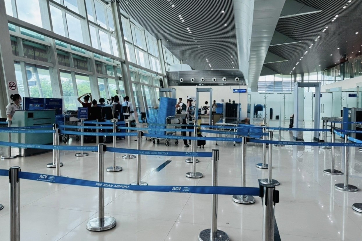 Di chuyển và mở rộng khu vực kiểm soát an ninh soi chiếu