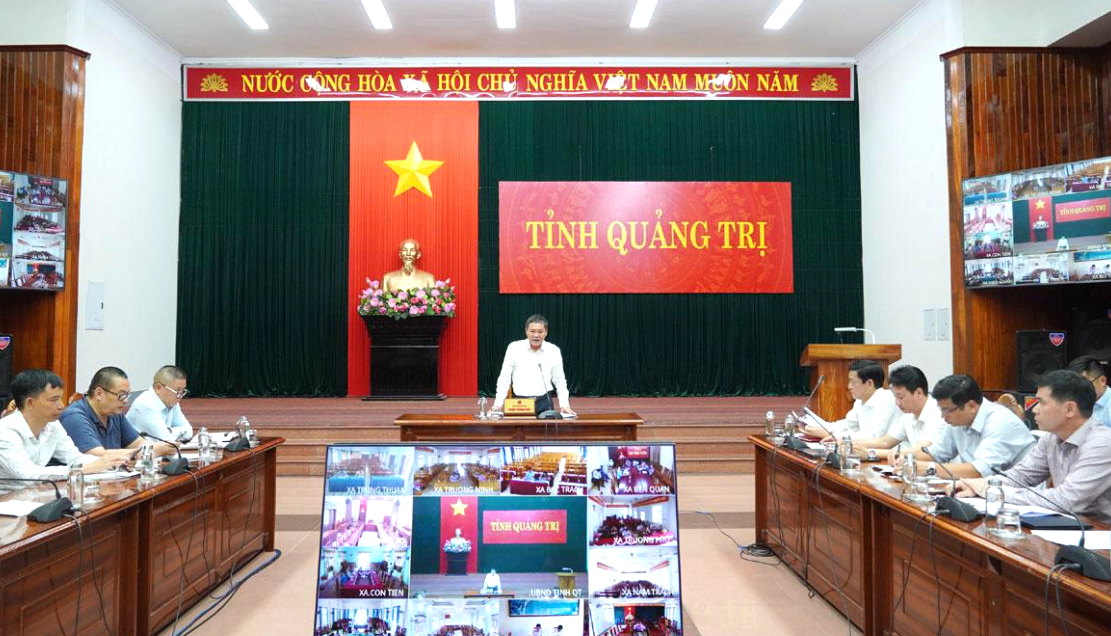 UBND tỉnh Quảng Trị vừa tổ chức buổi l&agrave;m việc về c&ocirc;ng t&aacute;c bồi thường, hỗ trợ, t&aacute;i định cư Dự &aacute;n x&acirc;y dựng c&ocirc;ng tr&igrave;nh đường bộ cao tốc Bắc - Nam ph&iacute;a Đ&ocirc;ng giai đoạn 2021 - 2025, đoạn qua địa b&agrave;n tỉnh.