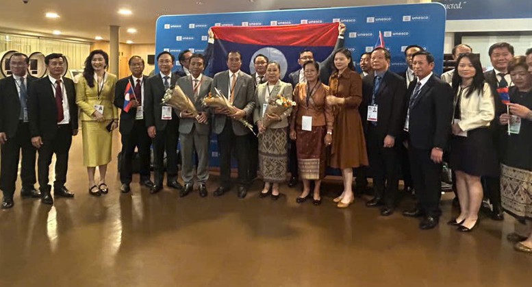 Đo&agrave;n Việt Nam v&agrave; L&agrave;o trao đổi về Hồ sơ đề cử Vườn quốc gia Hin Nam N&ocirc; v&agrave; c&ocirc;ng t&aacute;c quản l&yacute; Di sản thế giới li&ecirc;n bi&ecirc;n giới &ldquo;Vườn quốc gia Phong Nha &ndash; Kẻ B&agrave;ng v&agrave; Vườn quốc gia Hin Nam N&ocirc;&rdquo;.