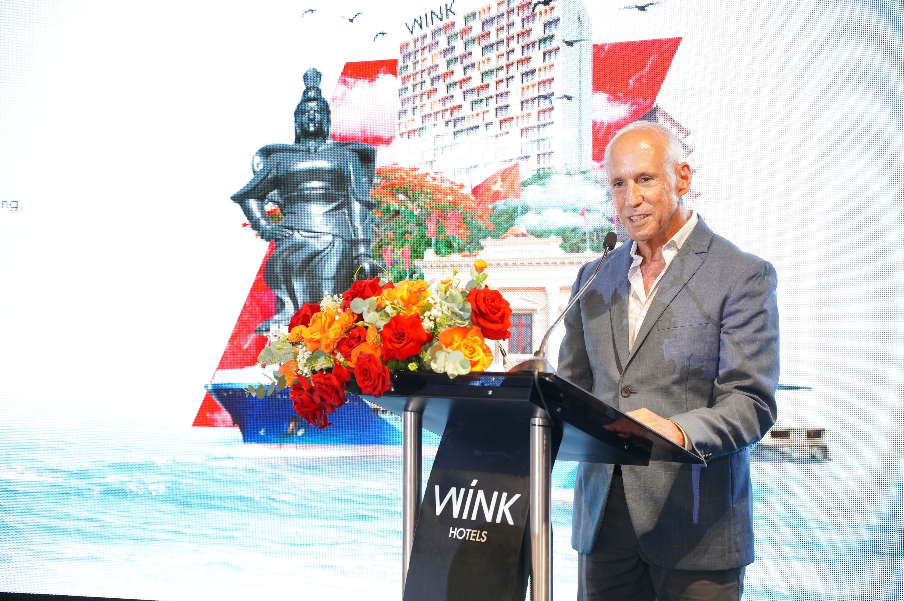 &Ocirc;ng Peter Ryder, Chủ tịch điều h&agrave;nh Indochina Capital, th&agrave;nh vi&ecirc;n Hội đồng Quản trị Indochina Kajima, chia sẻ tại sự kiện khai trương kh&aacute;ch sạn Wink Hải Ph&ograve;ng.