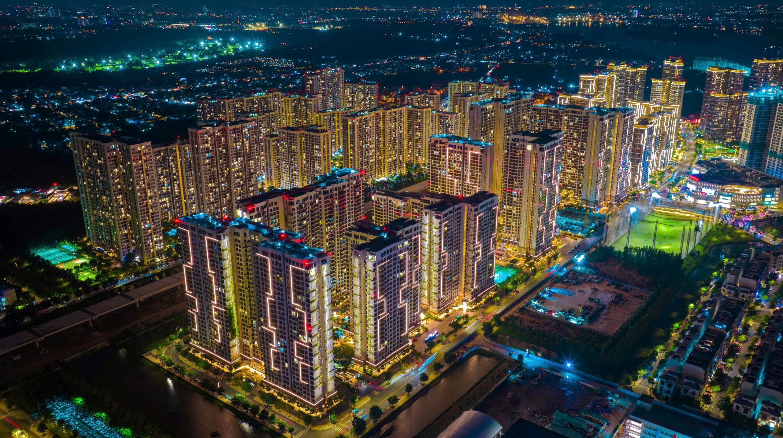 Những căn hộ cao cấp trong các khu đô thị được quy hoạch bài bản với pháp lý vững chắc không chỉ đảm bảo giá trị lâu dài mà còn có tính thanh khoản cao, phù hợp cho cả mục đích đầu tư và an cư.