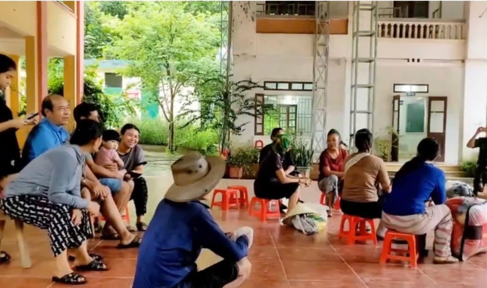 20 hộ dân đã được di dời đến nơi an toàn sáng 22/7