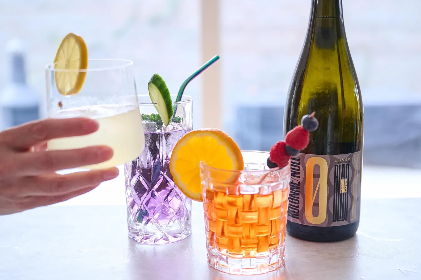 Theo tổ chức nghi&ecirc;n cứu thị trường đồ uống IWSR, bia kh&ocirc;ng cồn đang tr&ecirc;n đ&agrave; vượt qua bia truyền thống để trở th&agrave;nh ph&acirc;n kh&uacute;c bia lớn thứ hai thế giới về sản lượng.