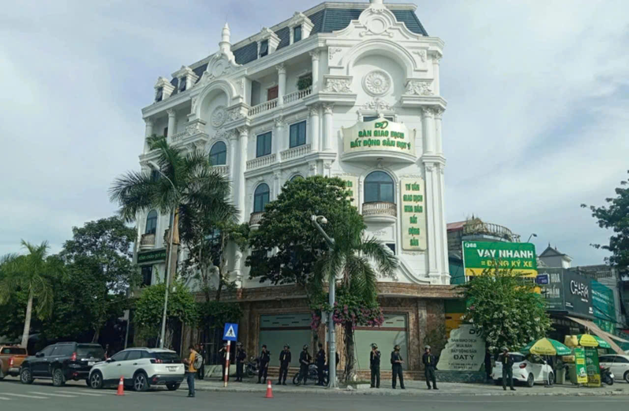 S&agrave;n giao dịch bất động sản Đạt - &Yacute;