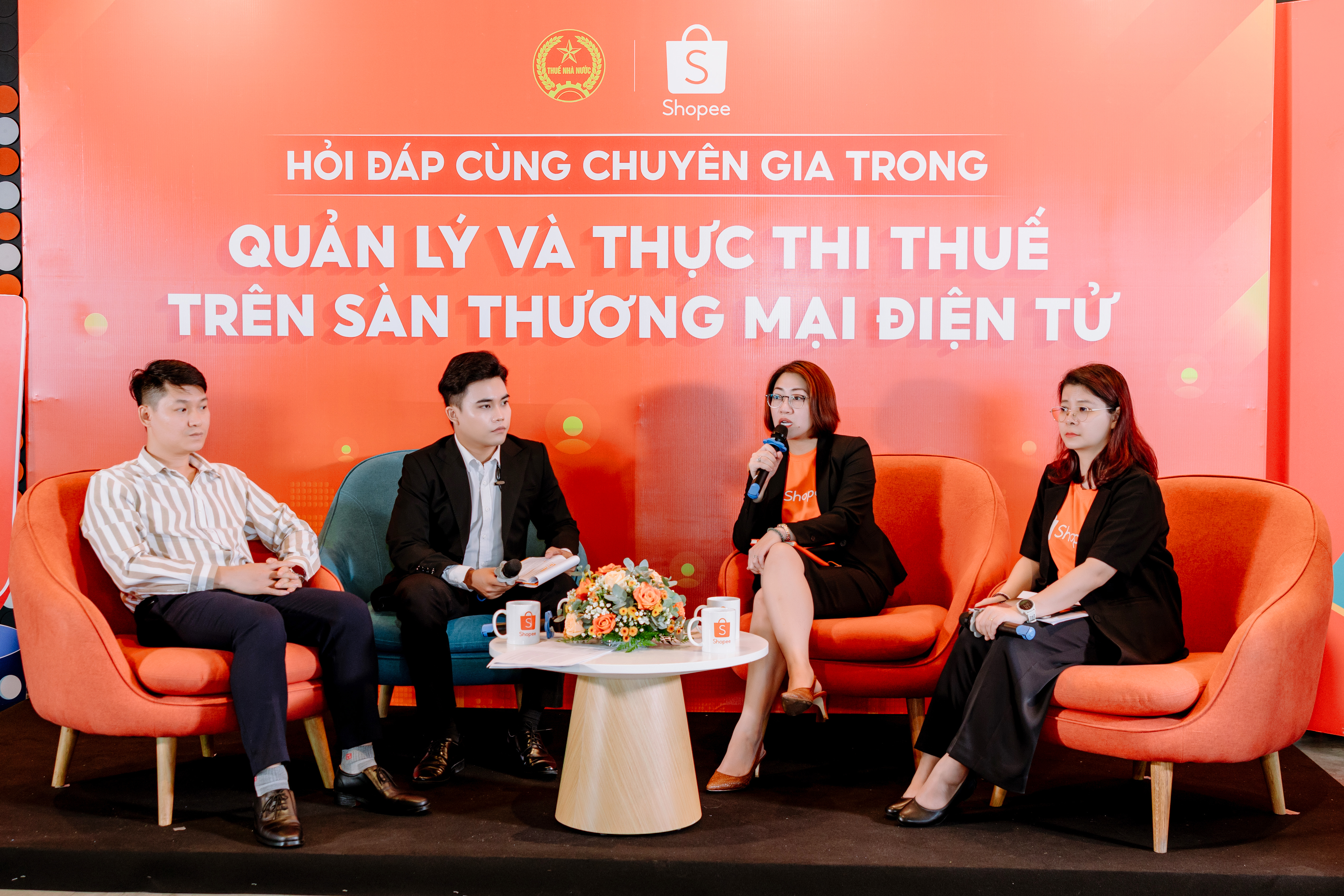 Ngày 23/7/2025, Shopee tổ chức hội thảo “Hỏi đáp cùng chuyên gia trong quản lý và thực thi thuế trên sàn thương mại điện tử”, kết nối hàng ngàn người bán với sàn và cơ quan thuế.